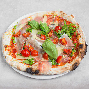 Pizza Dolce Vita collection and delivery from Pinocchio Restaurant